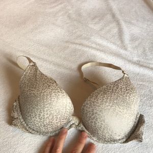 Victoria Secret Bra
